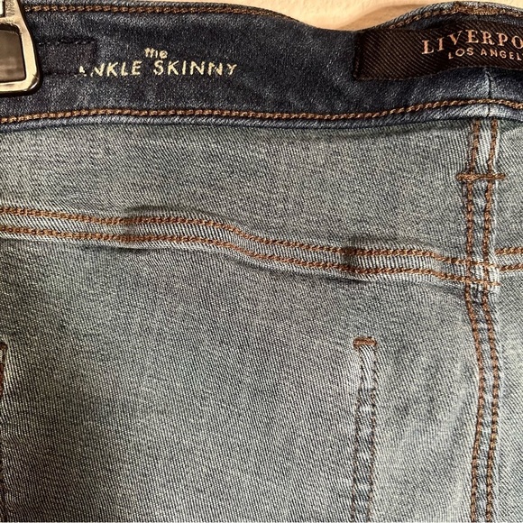 Liverpool Deep Blue Skinny Jeans Women's Small - Picture 15 of 16